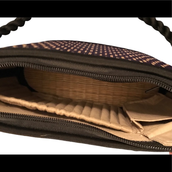 Purple Baskets of Cambodia Handbag Medium size EUC - Picture 7 of 9